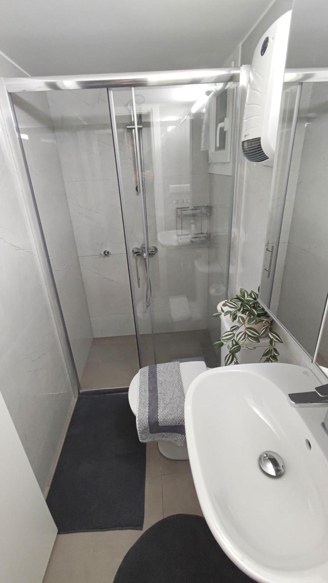 Minoan Gem Apartment Heraklion Exteriör bild